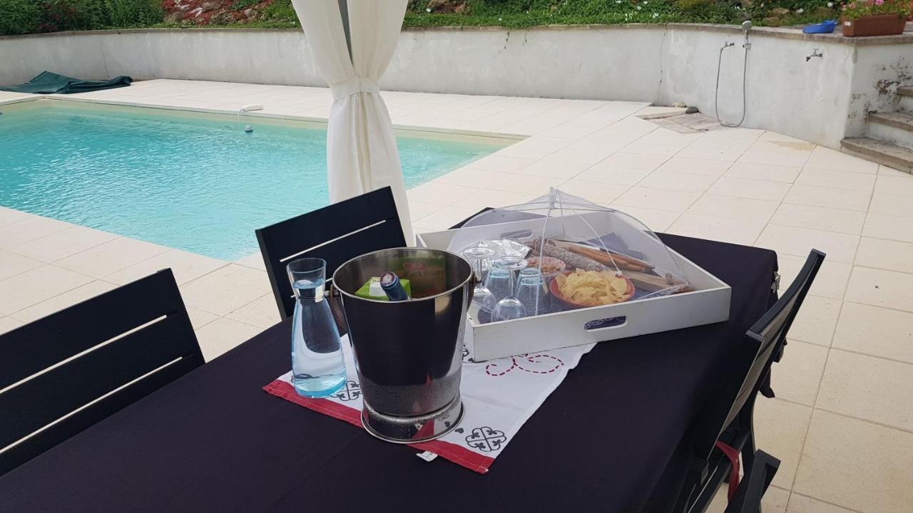 Le Peyroutet Apartment Cazaux-Villecomtal Bagian luar foto